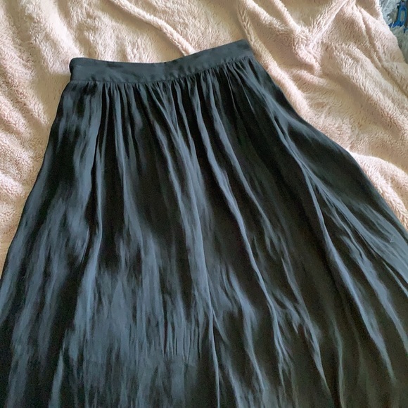 Long Skirt - Picture 3 of 3